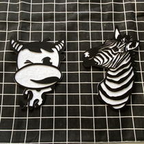 The kindergarten teacher pocket new product bullish horse decoration non-woven fabric stickers ring creation theme wall blackboard newspaper