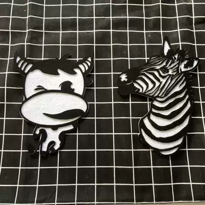 Young teacher pocket new product bullish horse decoration non-woven cloth ring creation theme wall blackboard newspaper