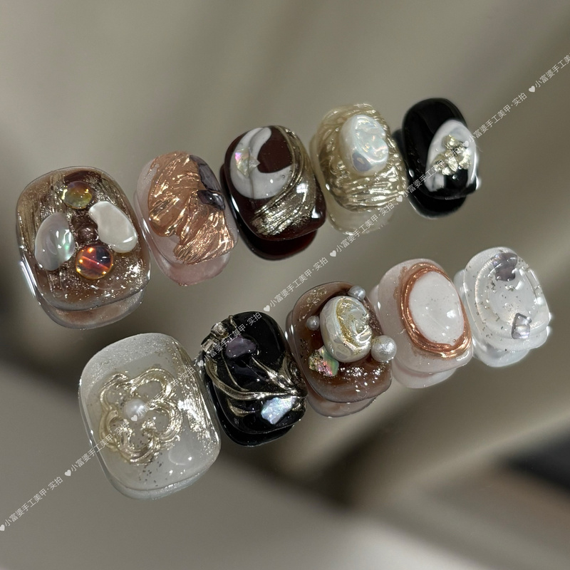 【Golden Jade Abundance】New Pearl Shell Mica Slice Designer High-End Short Round Detachable Handmade Wearable Nails
