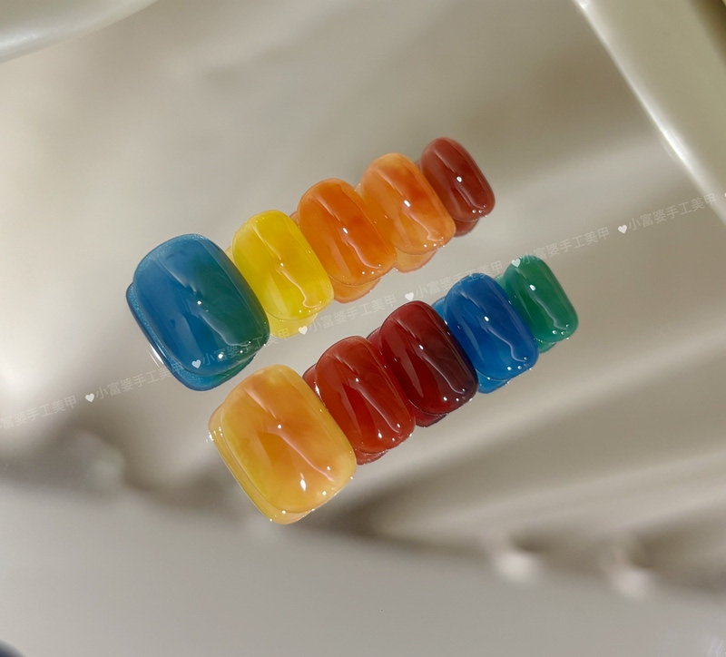 【Rainbow Candy】New Product from Little Rich Woman: Soft Rainbow Gradient Nail Patches That Enhance Complexion, Detachable and Wearable for Daily Use 【Rainbow Candy】New Product from Little Rich Woman: Soft Rainbow Gradient Nail Patches That Enhance Complexion, Detachable and Wearable for Daily Use