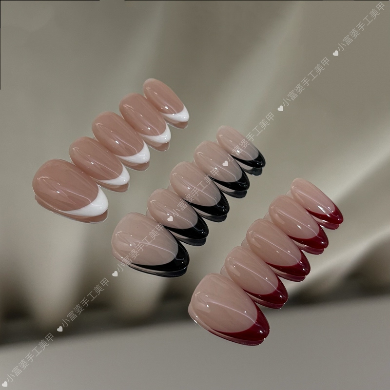 【Three Colors·Red, Black, White】New Three-Color Ultra-Short Almond Cat-Eye Black, White, and Red Handmade Press-On Nails, Simple and Basic