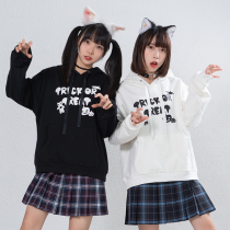 18 years of autumn and winter original black and white loose best friend couple (little devil)printed velvet warm hooded sweater