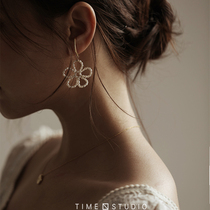 Raw like summer flower original design method flower fresh water pearl without pain ear clip sensational 925 silver decoration