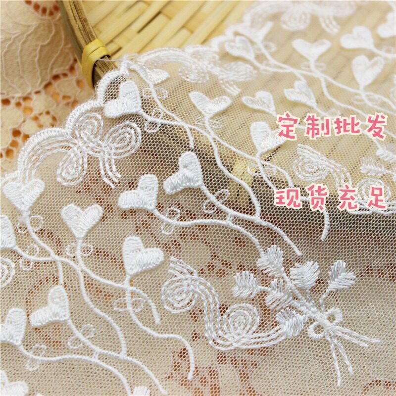 White three-dimensional flower love water soluble flower polyester silk mesh embroidery flower dress Lolita baby clothes accessories 15cm