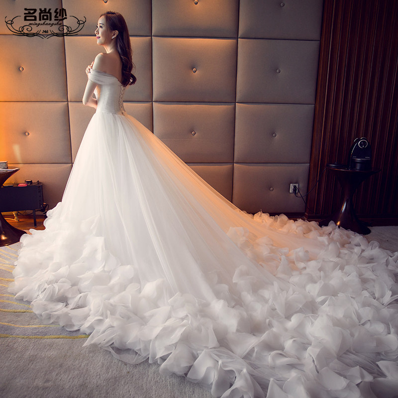 Usd 282 54 One Shoulder Long Drag Tail Wedding Dress Korean V Neck Feather Bride Wedding Dress 2020 New Simple Fashion Wholesale From China Online Shopping Buy Asian Products Online From The Best