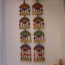 Yunnan handmade ethnic style wooden board Peacock wind bell hanging shop anti-theft bell bar creative home decoration hanging