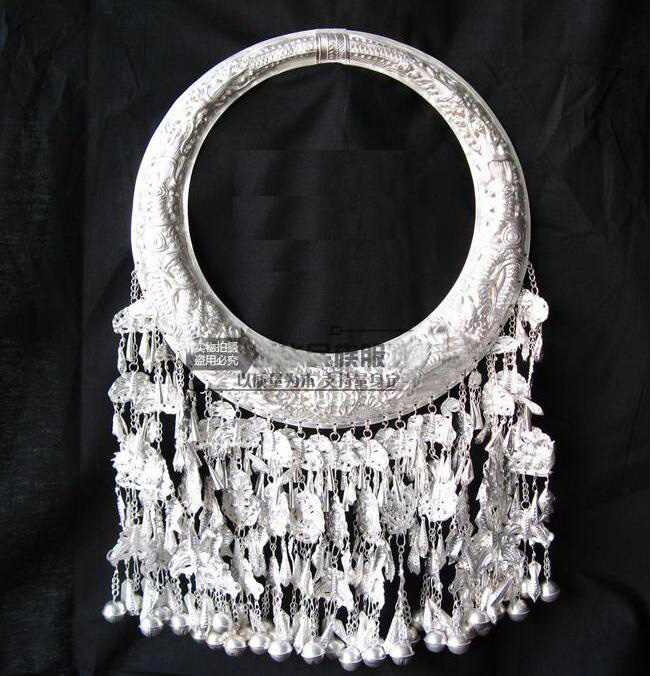 Miao Shi Dong Silver Necklace Necklace Necklace Accessories Hat and Dong ethnic group acting out women's clothing silver decoration big neckline
