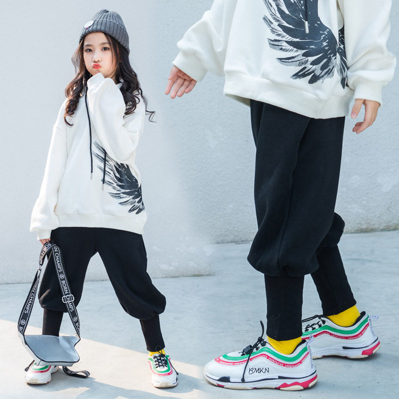Children's Winter Pants 2023 Winter Fashion Bowl Pants Girls with a stylish casual radish pants