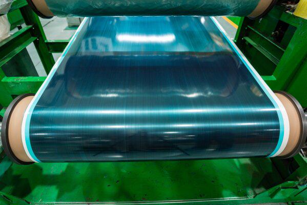 Углеродного волокна бумаги 厂家碳纤维单向预浸料碳素30克到125克ud布单向模压成型环氧碳布