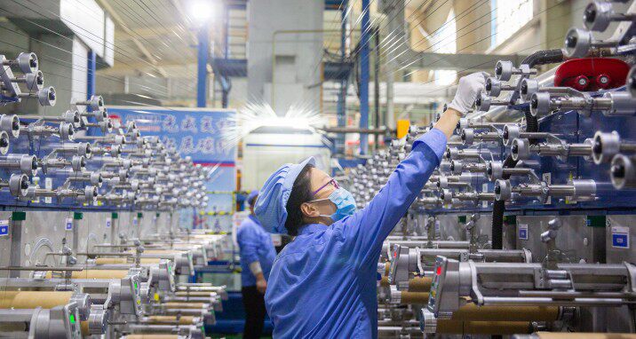 Углеродного волокна бумаги 厂家碳纤维单向预浸料碳素30克到125克ud布单向模压成型环氧碳布