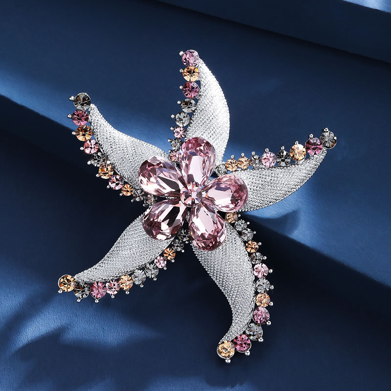 Lidicana European And European Atmosphere Sea Star Crystal Brooch Female Chest Flowers Upscale Big Coat Fashion Do N't Button Accessories