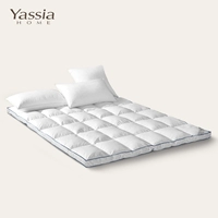 Yassia 95 ngỗng trắng xuống nệm khách sạn xuống áo khoác đôi đệm dày đơn đôi 1,5 / 1,8 m giường - Nệm nệm cao su