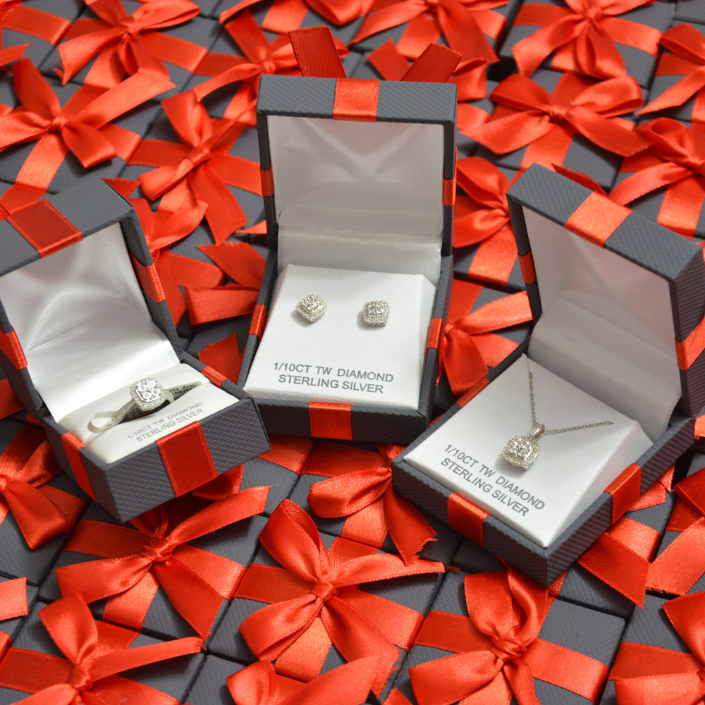 USA JC Penny Tetris Ms. True Diamond 0 1 Clan Diamond Earnail Ring Necklace Spot