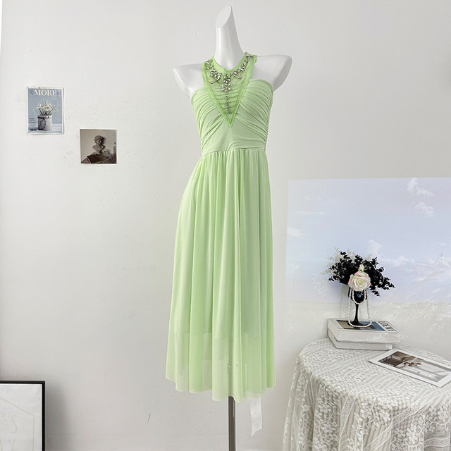 French heavy industry diamond-encrusted halterneck strappy dress for women autumn 2025 lady style sexy backless pleated skirt