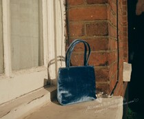 Brand order 2 color designer hai super beautiful Velvet handbag Little Blue Velvet