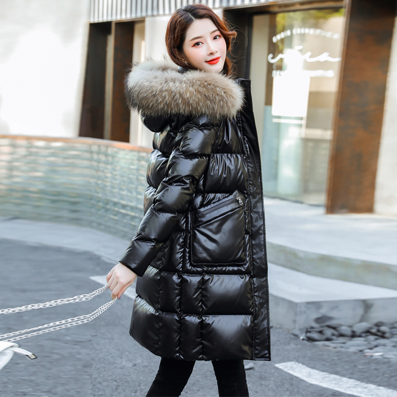 French Rouje Moaks Raccoon Fur down Jacket for Women 2024 Winter Thickened White Duck down Coat with Large Fur Collar Trendy French Rouje Moaks Raccoon Fur down Jacket for Women 2024 Winter Thickened White Duck down Coat with Large Fur Collar Trendy
