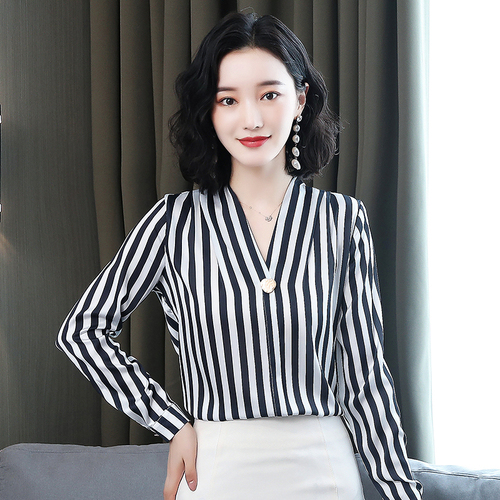 青青服饰 QQGS6099402