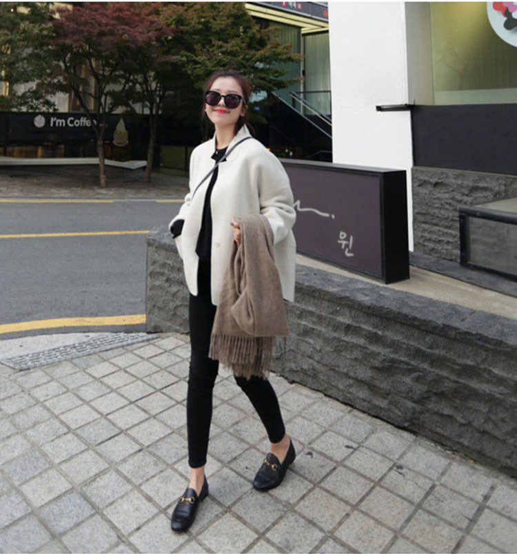 Cocoon loại áo hai mặt cashmere đoạn ngắn áo len nhỏ ngắn phía trước dài rộng bán rộng phiên bản lỏng lẻo couple tx áo khoác nữ