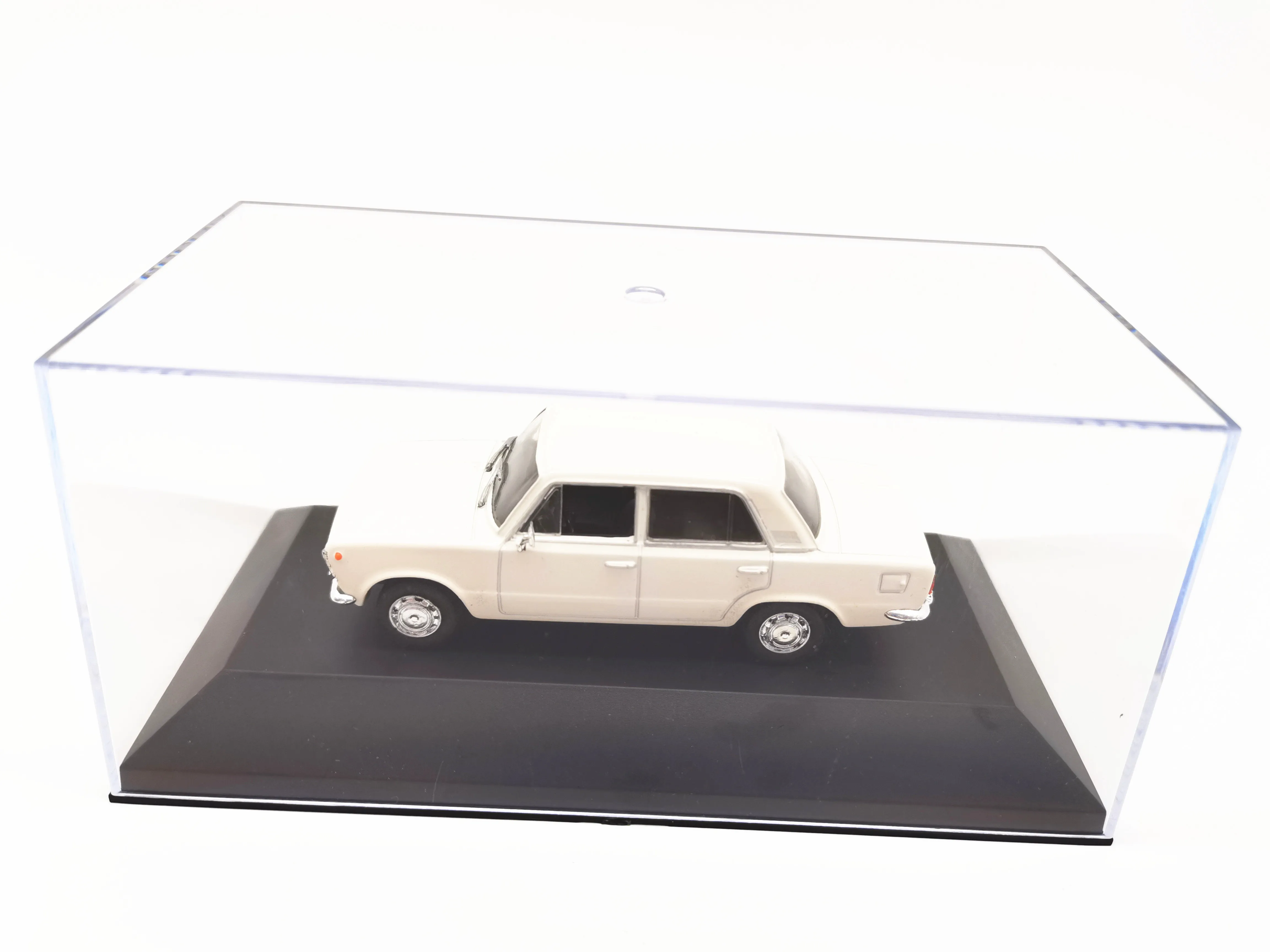 NEO 1/43 Сабелия Монтоврелл Остинбаово Бубаифу Фэмили Модод Моди Модель