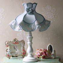  Exquisite high-end European princess fabric lace table lamp Bedside lamp Wedding