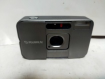 Limited to one unit: Fuji Tiara power-on flash operation dented appearance and three missing lenses