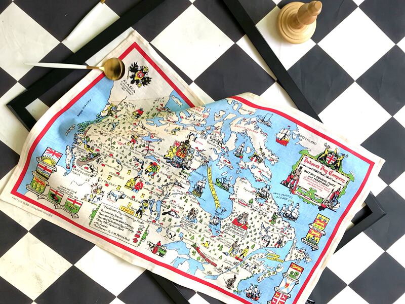 Zhou a's Alaska Canadian Style Commemorative Creative Tea Towel Decorative Painting Photo Background Dust Cover