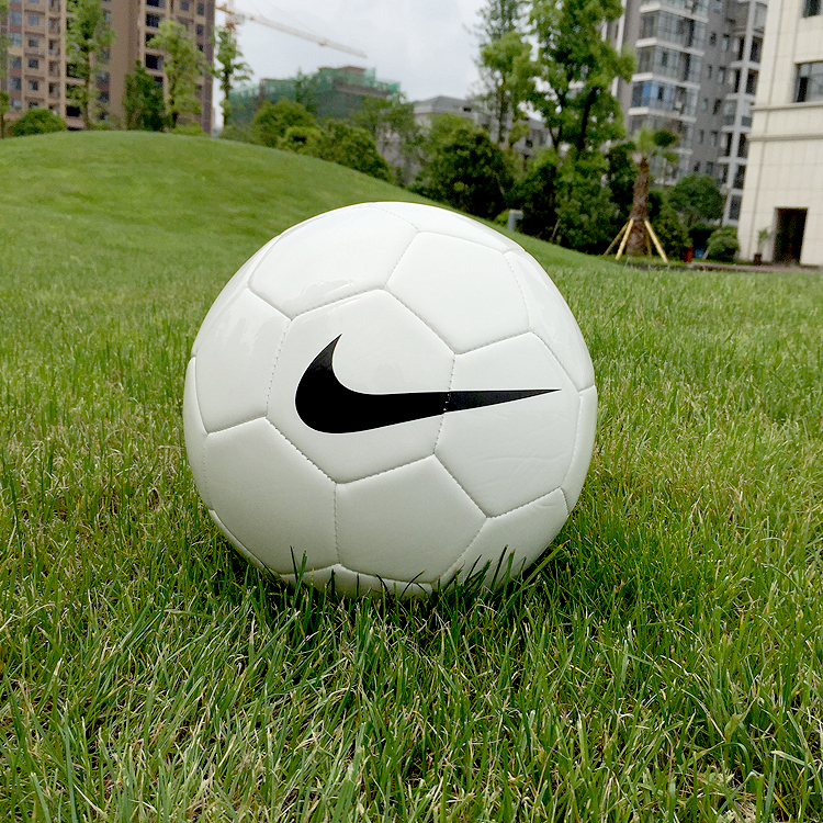 Ballon de foot - Ref 6783 Image 7