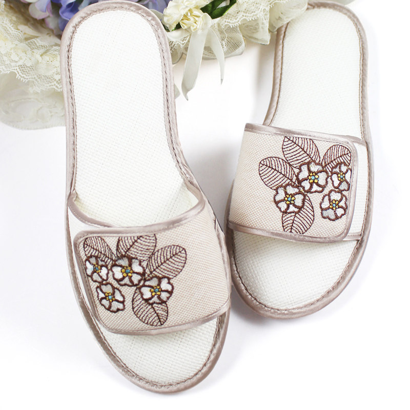 Ju Yun women's indoor home short embroidered lady indoor cloth slippers national style sandals and slippers suitable for thin feet
