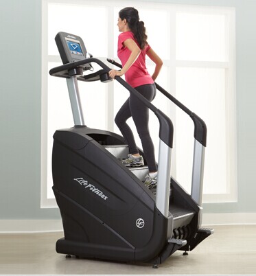 LIFEFITNESS Commercial Stair Machine 95PS Discover SE3 (WIFI)