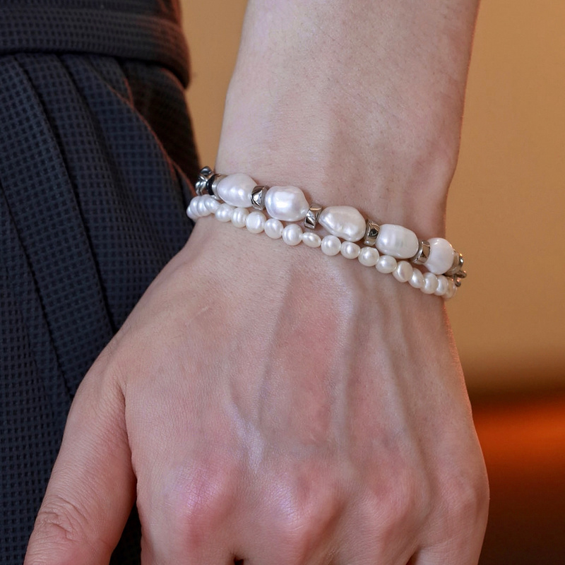 Men and Women Natural Baroque Pearl Cuban Chain Bracelet Titanium Steel Chain Splicing Hip-Hop Trendy Original High Quality Men and Women Natural Baroque Pearl Cuban Chain Bracelet Titanium Steel Chain Splicing Hip-Hop Trendy Original High Quality