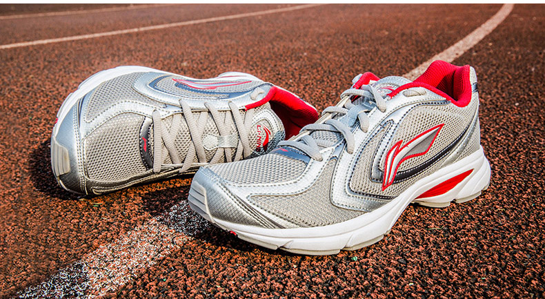 Li Ning của nam giới giày thể thao 2018 mùa hè lưới giày thể thao trọng lượng nhẹ hấp thụ sốc hỗ trợ ổn định giày chạy ARHJ059 giày đi bộ nữ