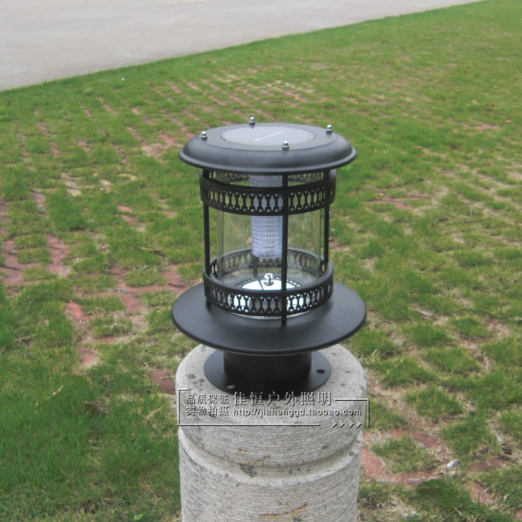 Manufacturer Direct Solar Lawn lamp LED column headlights Courtyard Lamp Outdoor column outdoor lamp Villa Lamp Home