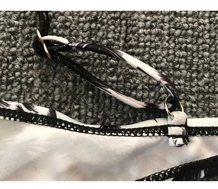 Mới bikini châu Âu và Mỹ chia tay áo tắm nữ bikini gợi cảm rỗng bikini spa ba điểm ngực nhỏ thu thập ao tam dep