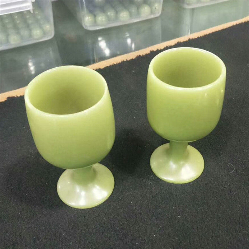 Natural luminous stone wine with wine glass high quality ultra bright light jade High foot wine glass collection and gift can be practical