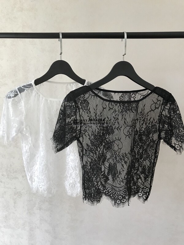 2018 New Summer Style Black Lace Shirt Tulle See-Through Sexy Eyelash Blouse Cut Out Inner Short-Sleeved Mesh Top