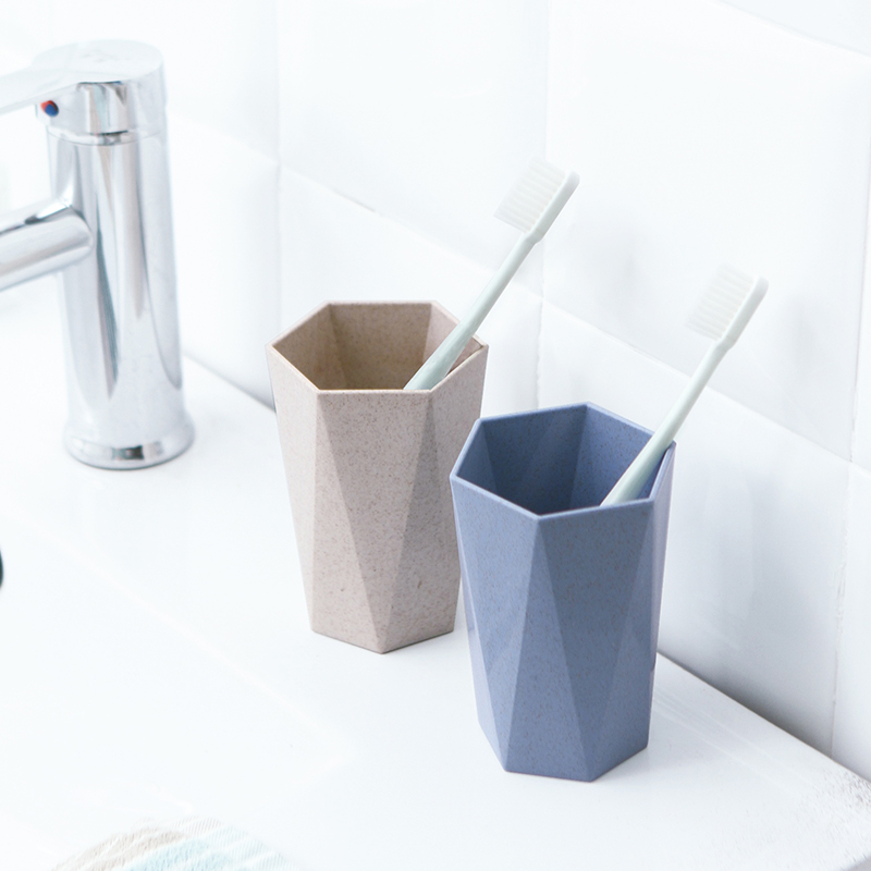 Creative lovers toothbrush cup toothbrushing cup washing cup dressing room Bathroom Plastic Gargling Cup Tooth-cylinder Cup water glass