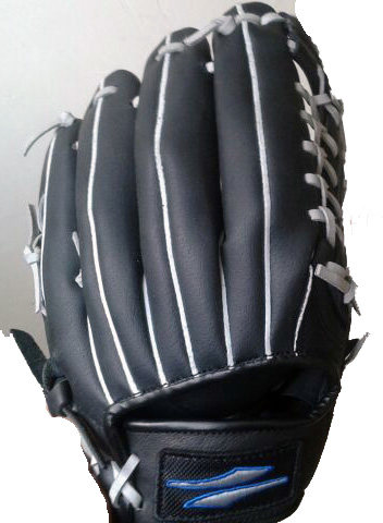 Бейсбольные перчатки для тренировок 