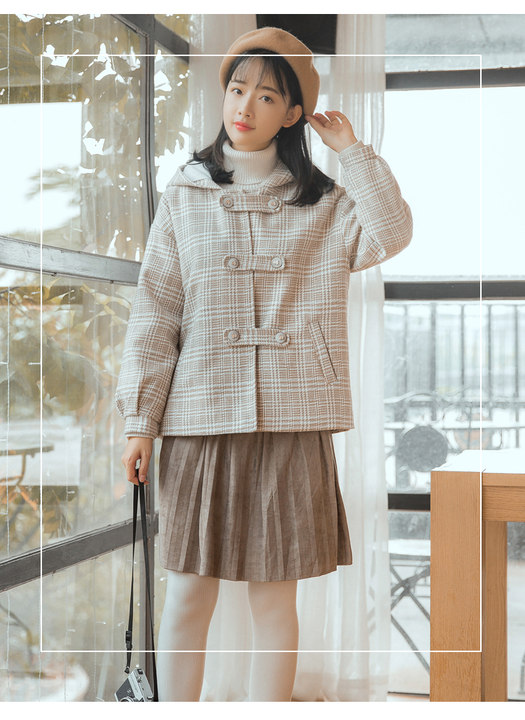 2018 mới mùa đông retro kẻ sọc Sen áo len nữ ngắn nhỏ trùm đầu sinh viên áo len mẫu áo khoác đẹp