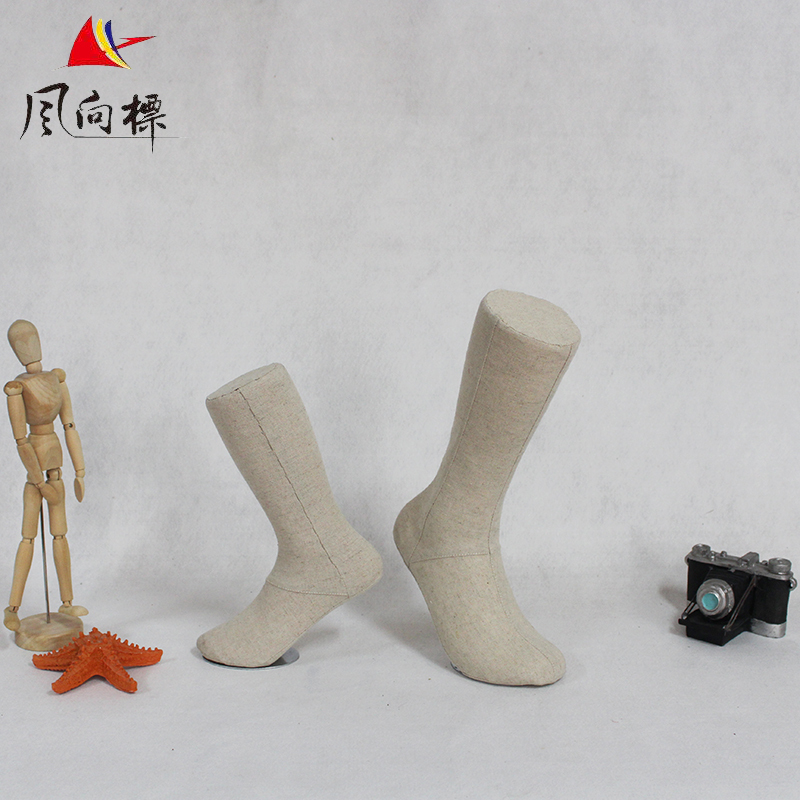 New Model Foot Mold Covered with Fabric, Male and Female Foot Molds, Sports Sock Molds, Thickened Magnetic Dummy Feet for Sock Display