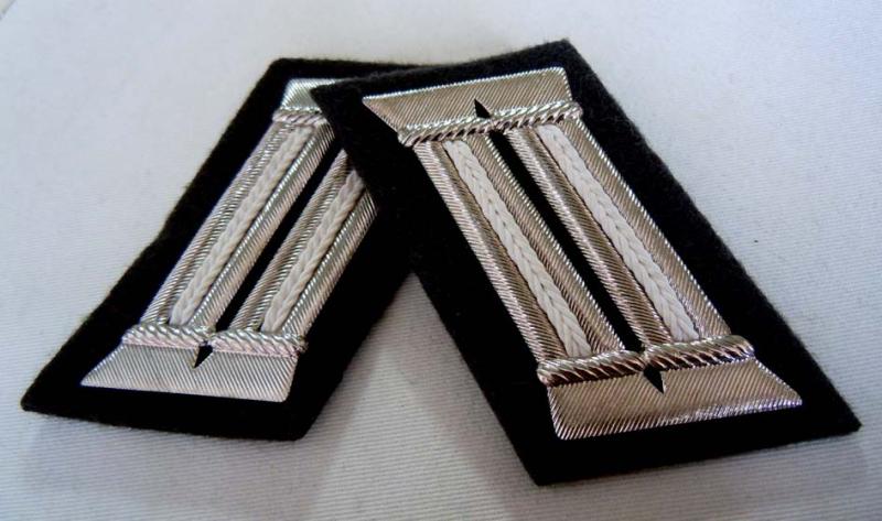 Original GDR Infantry Officer Collar Seal White Arms Line Metal Fittings Lieutenant Officer Collar Seal