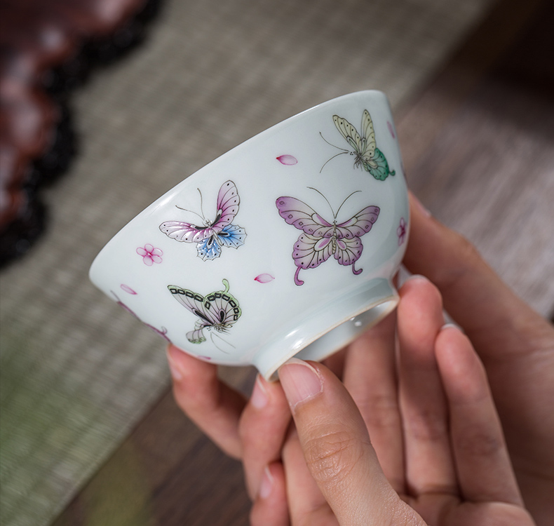 The Owl up jingdezhen tea masters cup draw with enamel butterfly single CPU checking ceramic sample tea cup