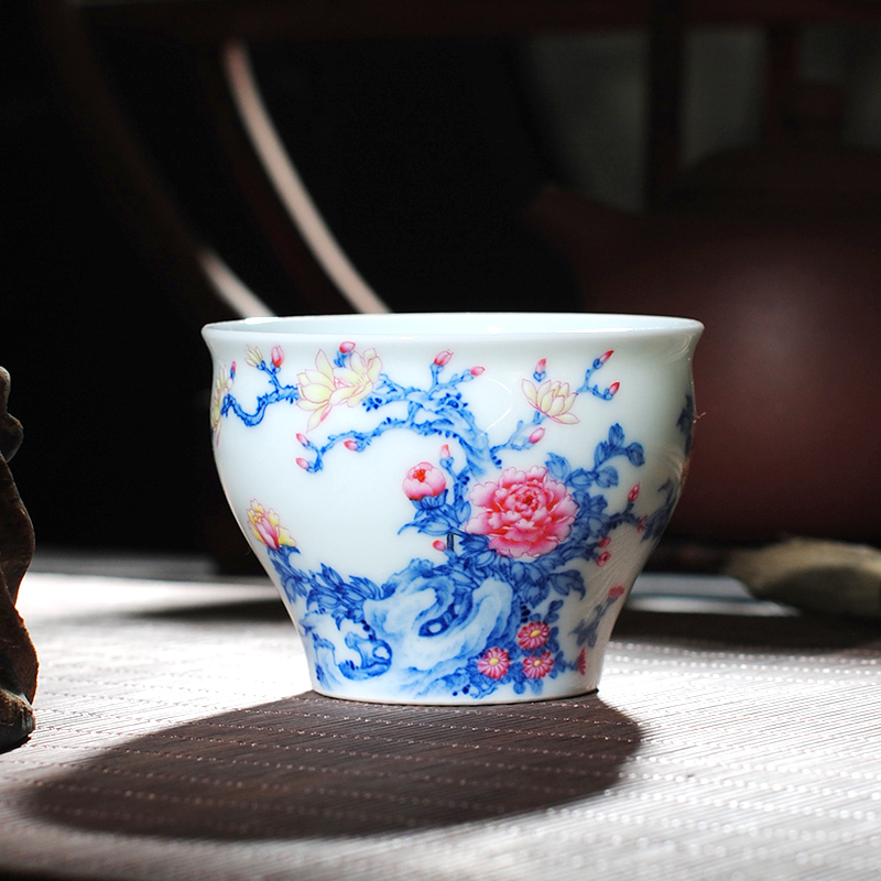 The Owl up jingdezhen blue and white colored enamel peony cup fighting kung fu tea masters cup tea cup