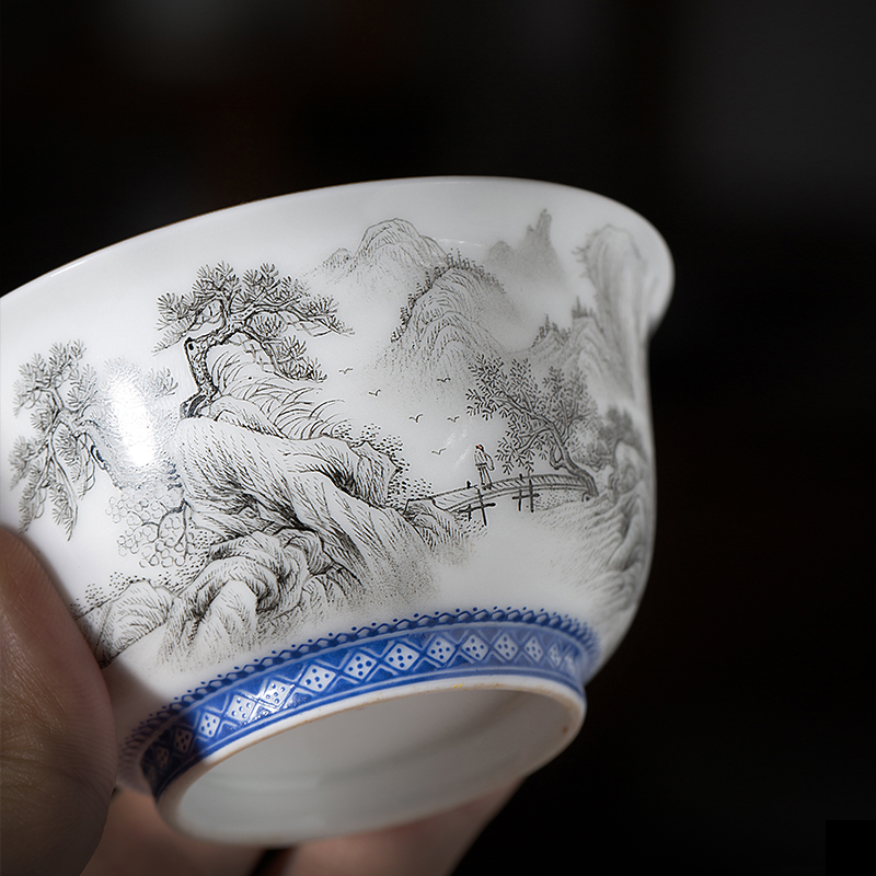 Owl up jingdezhen porcelain hand - made ceramic cups master cup single CPU kung fu tea cup sample tea cup landscape