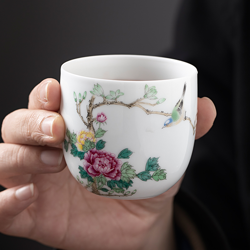 Jingdezhen manual hand - made Chinese kung fu tea powder enamel ceramic masters cup cup sample tea cup single CPU