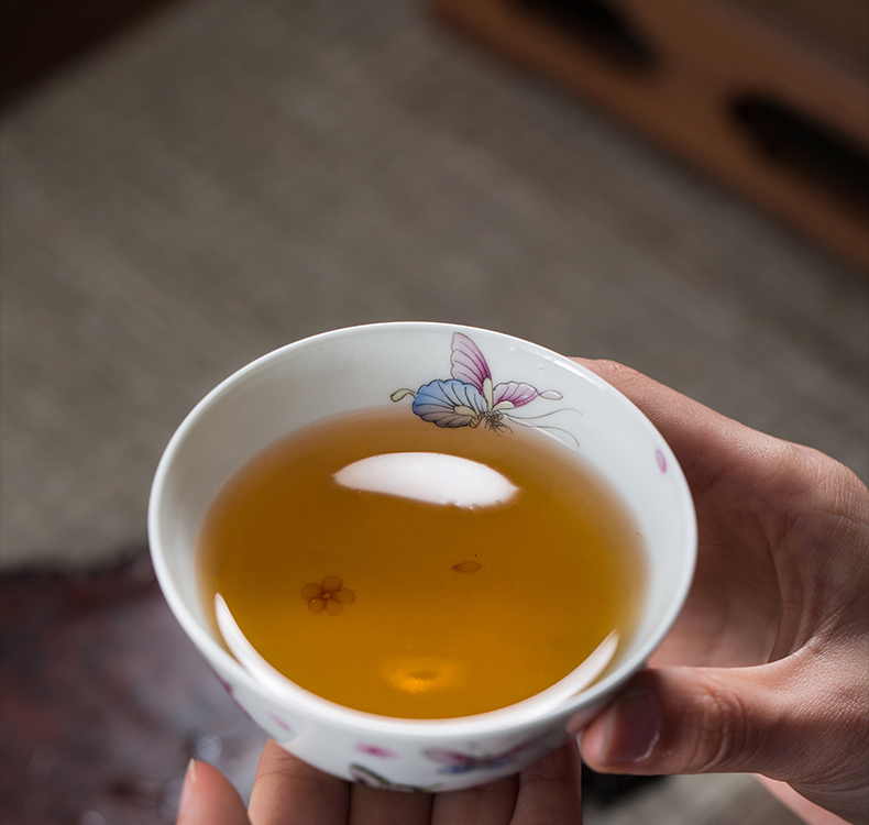 The Owl up jingdezhen tea masters cup draw with enamel butterfly single CPU checking ceramic sample tea cup