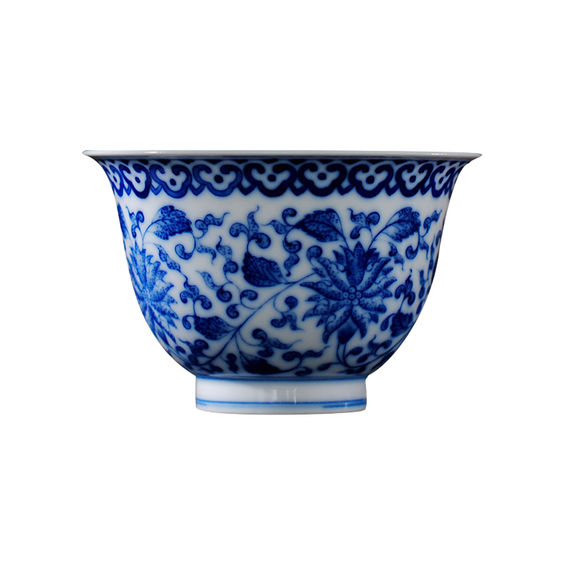 Jingdezhen blue and white ceramic sample tea cup under the glaze hand - made archaize kung fu tea lotus flower master cup single CPU