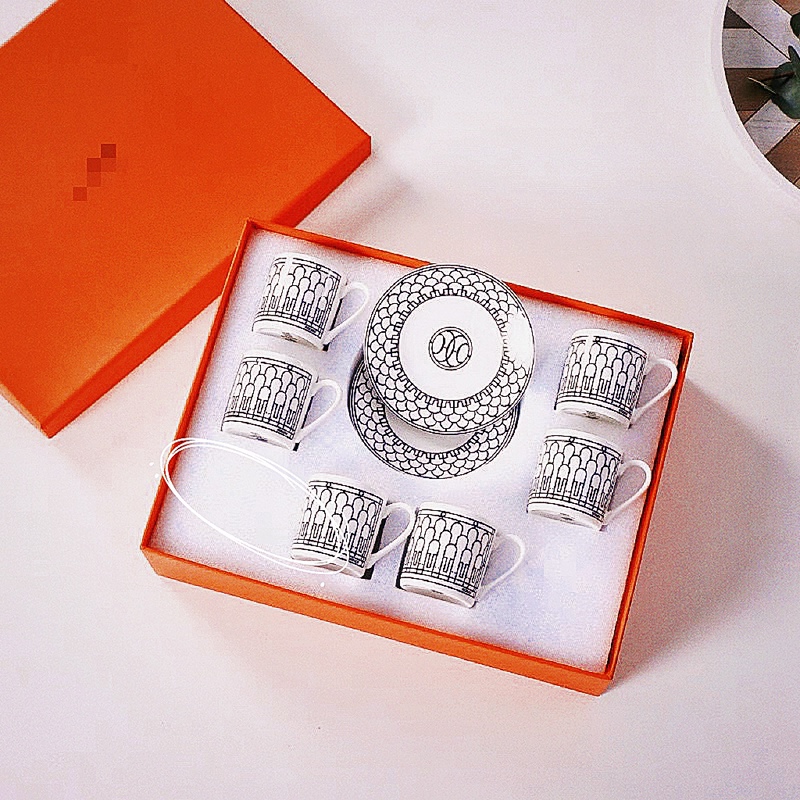 European-Style Aims Concentrated Black Line Coffee Cup Bone China Living Room Office Tea Set Exquisite Coffee Cup and Saucer Gift Box Set