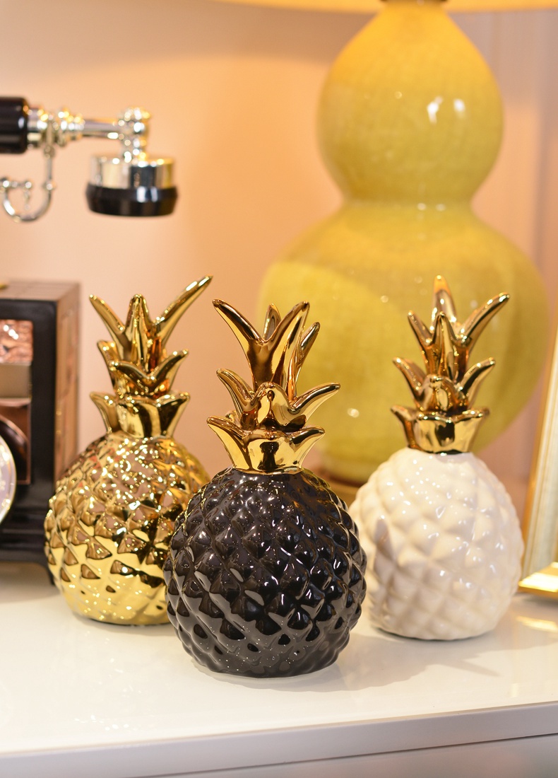 Light pineapple key-2 luxury furnishing articles contracted and I ceramic household act the role ofing is tasted creative wine desktop sitting room adornment small ornament