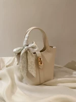 Белый, предпродажа