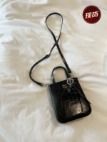 Черный, предпродажа